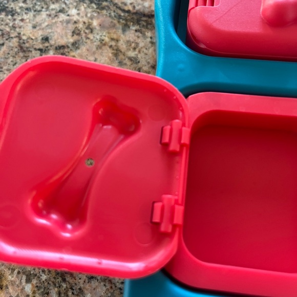 Outward Hound Interactive Dog Puzzle Brick Treat Flip Lid Enrichment Busy Toy - Picture 4 of 11